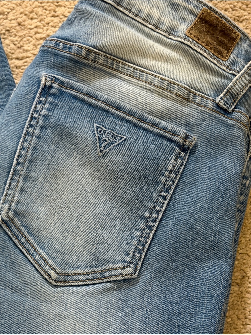 Guess Light Wash Skinny Jeans - Pale Blue